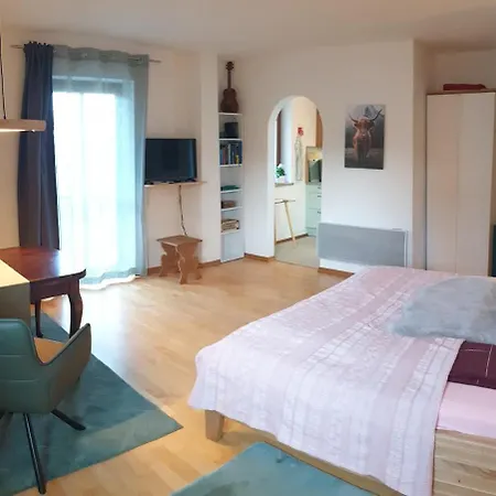 아파트 Frisch Renoviertes Bergseenest